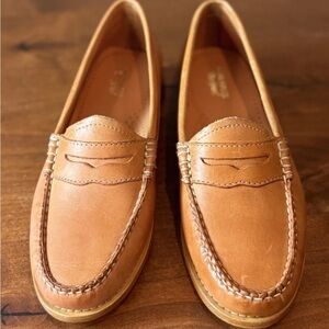 G.H. Bass & Co. Tan Leather Weejun Loafers